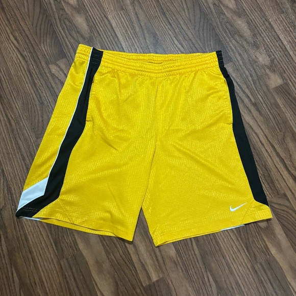 Nike* Y2K Dazzles *Yellow Satin Color & Look Basketball / Track Shorts * M - Picture 1 of 7